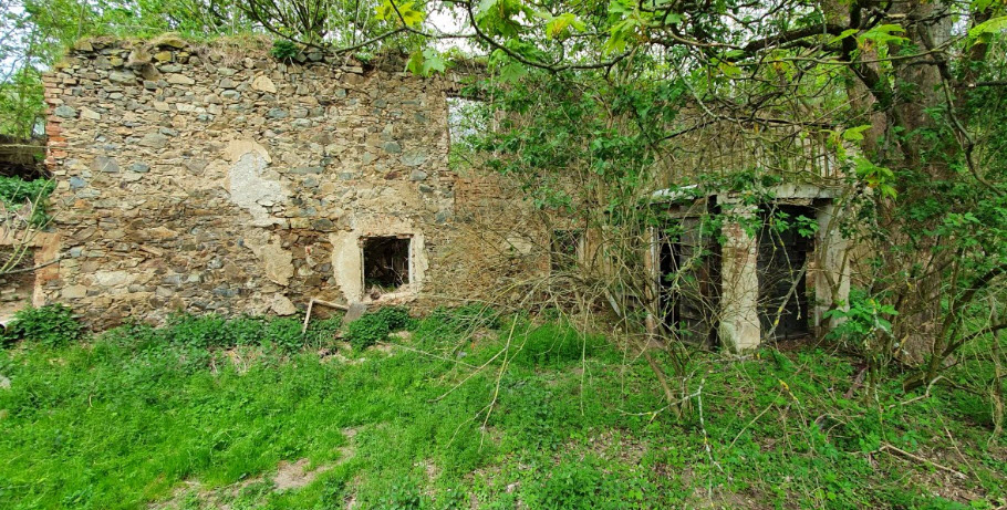 Zřícenina Včelní Hrádek, Czech Republic (Czechia)